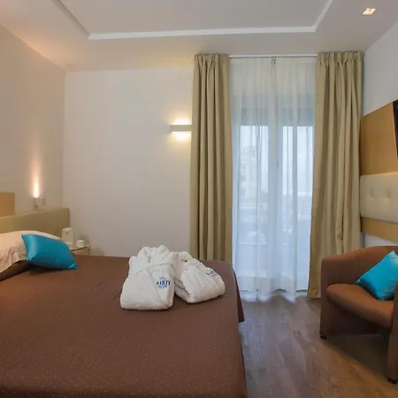 Hotel Sarti 4*