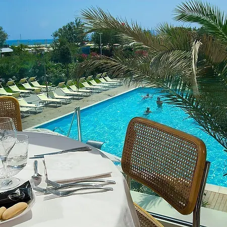 Hotel Sarti