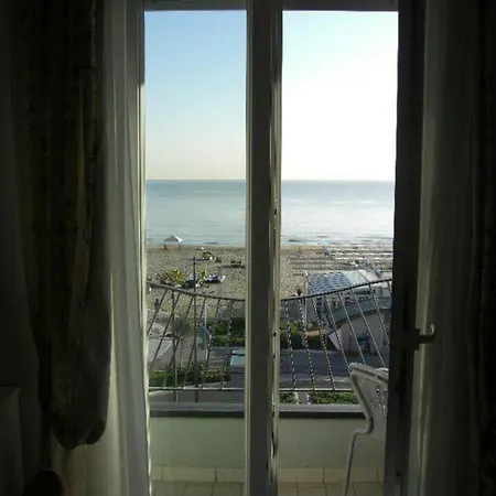 Hotell Sarti 4*