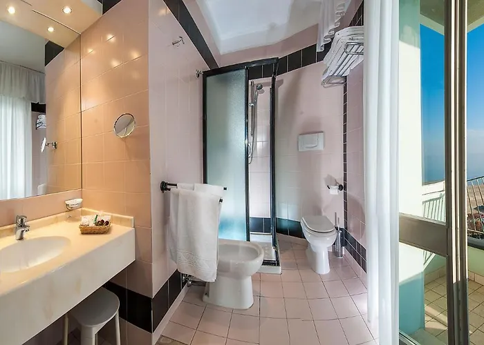 Sarti Hotell