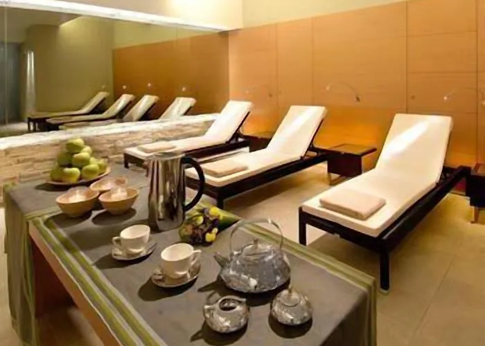 Sarti Hotell 4*